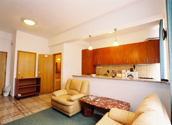 Appartamento due stanze zona Romana Bucarest, Romania - PATRIA 1 - Immagine 2